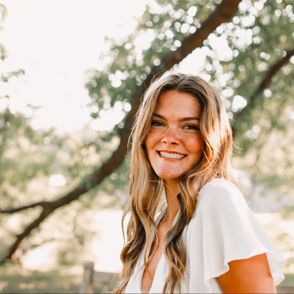 Meet your Posher, Madie